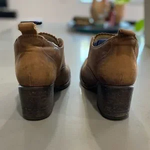 Freebird by Steven Shoes Freebird Sadie Slip On Boot Poshmark